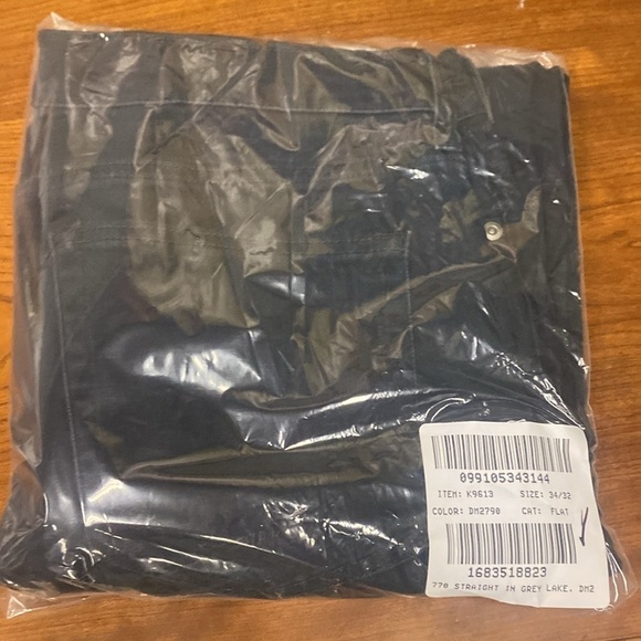 J Crew 770™ Straight-fit stretch jean in deep lake wash K9613 - Picture 5 of 6